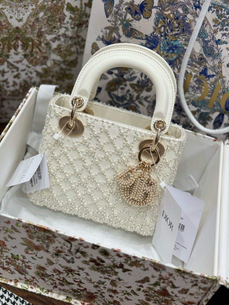 Dior Lady Womens White Replica Bags Pearls Embellishment 17cm (2)