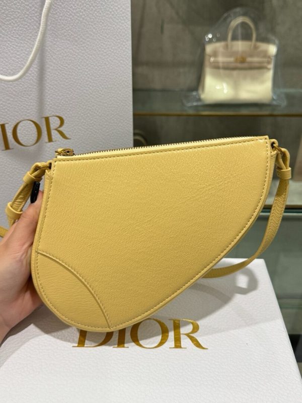 Dior Saddle Replica Bags Womens Cowhide Yellow 20x15x4cm (2)