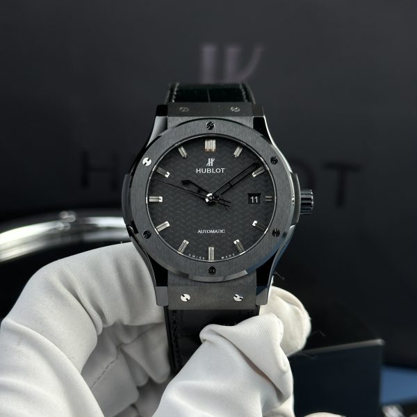 Hublot Classic Fusion Ceramic Black Movement SW300 Best Replica JJZ 42mm