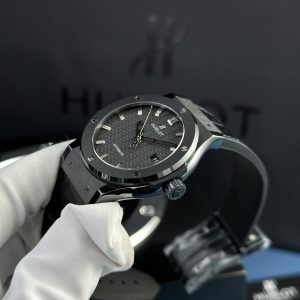 Hublot Classic Fusion Ceramic Black Movement SW300 Best Replica JJZ 42mm