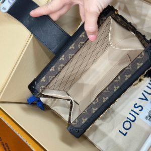 Louis Vuitton Petite Malle Monogram Womens Replica Bags 20x12x5cm (2)