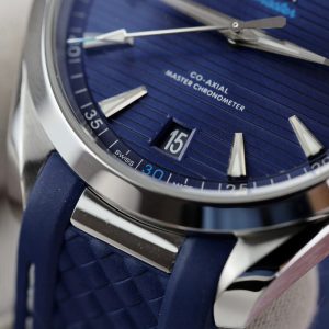 Omega Seamaster Aqua Terra GMT Best Replica Watch VS Factory Blue Color 41mm (9)