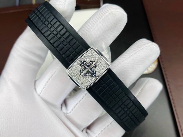 Patek Philippe Aquanaut 5167-300G Customs Moissanite Diamonds Best Replica 40mm (5)