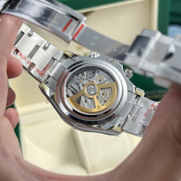 Rolex Cosmograph Daytona 126529LN Le Mans Best Replica Caliber 4132 Movement 40mm (10)