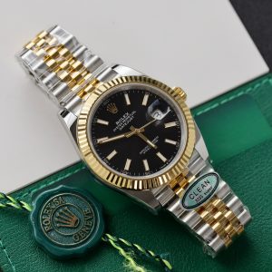 Rolex DateJust 126331 Black Dial Clean Factory Best Replica Watch 41mm (1)
