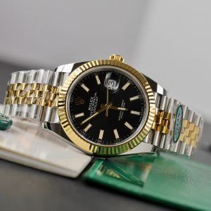 Rolex DateJust 126331 Black Dial Clean Factory Best Replica Watch 41mm (2)