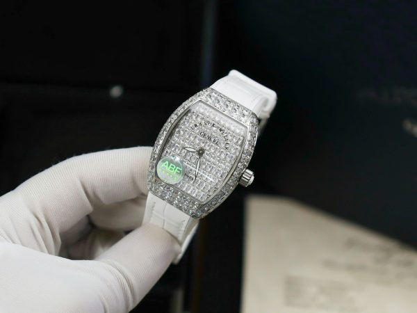 Franck Muller Vanguard V32 White Full Baguette Diamonds 36mm (2)