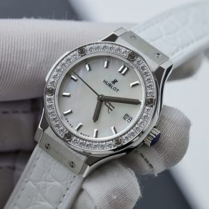 Hublot Classic Fusion Mother Of Pearl Dial Bezel Diamonds HB Factory 33mm