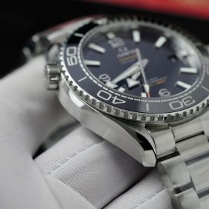 Omega Best Replica Watch Seamaster Planet Ocean 600M Black Dial VSF