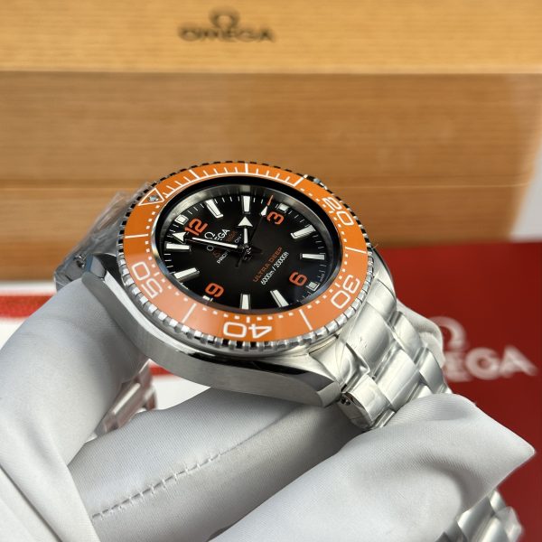 Omega Seamaster Planet Ocean 6000M Ultra Deep Best Replica VS Factory (11)