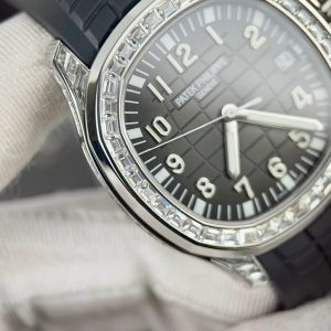 Patek Philippe Aquanaut 5167G Diamonds Replica Watch GR Factory 42mm (1)