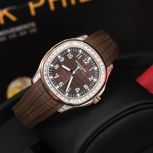 Patek Philippe Aquanaut 5167R Diamonds Baguette Replica GR Factory 40mm (11)