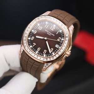 Patek Philippe Aquanaut 5167R Diamonds Baguette Replica GR Factory 40mm (11)