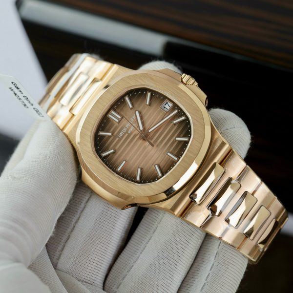 Patek Philippe Nautilus 5711 Gold Wrapped Best Replica 3K Factory 40mm (12)