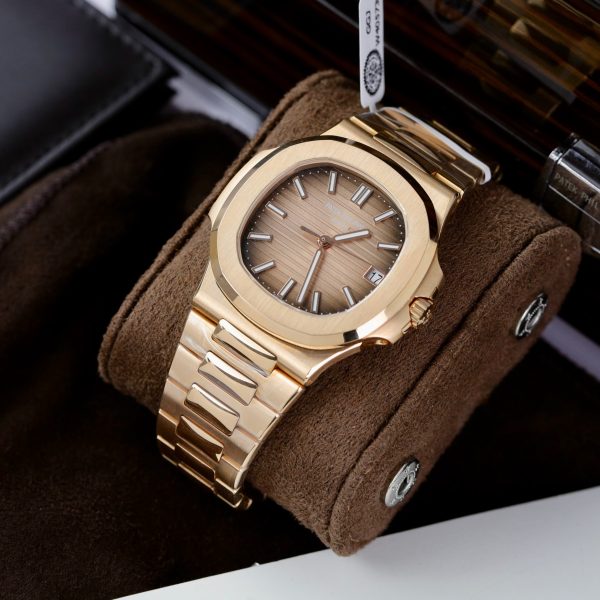 Patek Philippe Nautilus 5711 Gold Wrapped Best Replica 3K Factory 40mm (12)