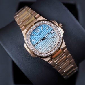 Patek Philippe Nautilus 7010R Bezel Diamonds Replica Watch 32mm (1)