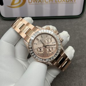 Rolex Cosmograph Daytona 126595TBR Real Gold & Diamonds Baguette 40mm (8)