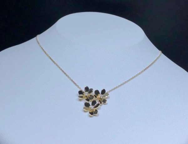 Van Cleef & Arpels Frivole Necklace 3 Motifs Natural Diamond 18K Gold Remake (2)