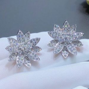 Van Cleef & Arpels Lotus Face Design Earring Custom Natural Diamond 18K White Gold (2)