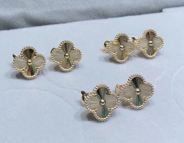 Van Cleef & Arpels Vintage Alhambra Womens Earring Remake 18K Gold (2)