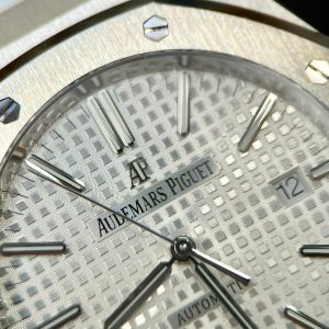 Audemars Piguet Royal Oak 15400ST Replica 11 Watch White Rubber Strap 41mm (2)