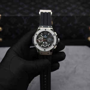 Hublot Big Bang Chronograph Black Dial Replica Watch Custom Moissanite Diamonds 44mm (2)