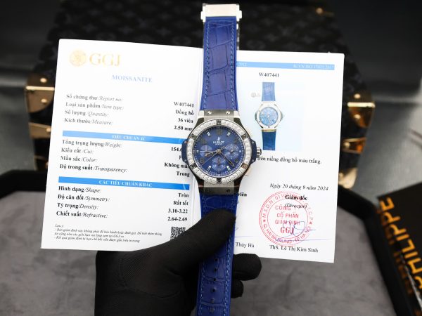 Hublot Big Bang Chronograph Blue Dial Replica Watches Custom Moissanite Diamonds 44mm (2)