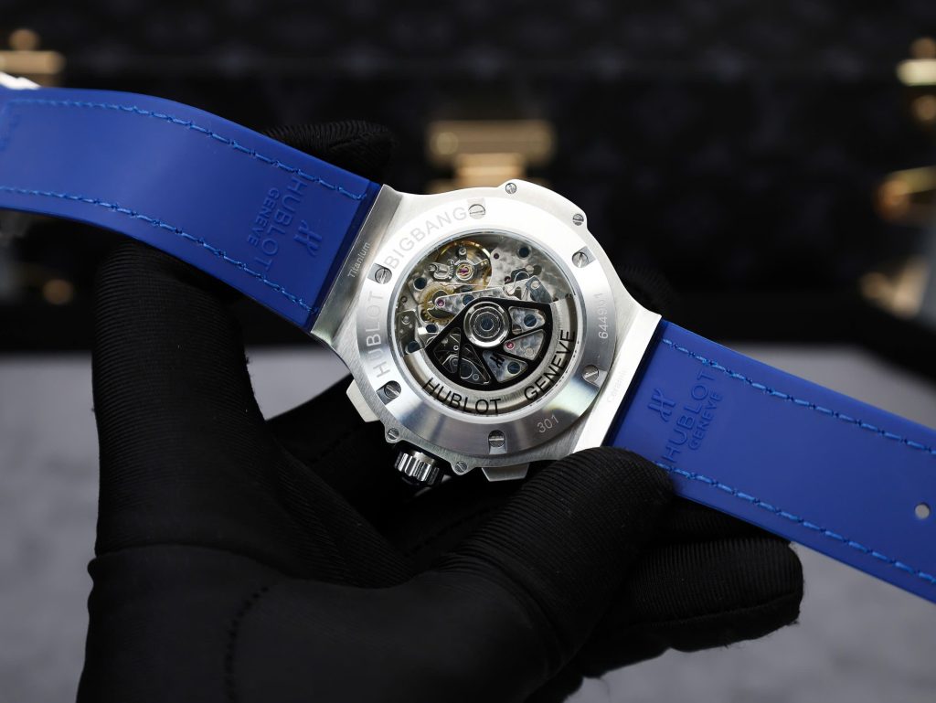 Hublot Big Bang Chronograph Blue Dial Replica Watches Custom Moissanite Diamonds 44mm (2)