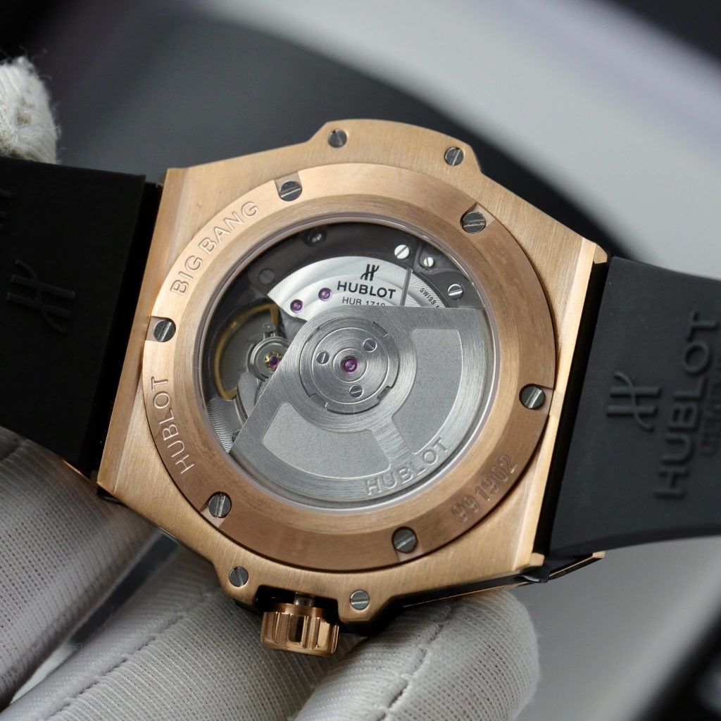 Hublot Big Bang One Click King Gold Bezel Diamonds Baguette 39mm (1)