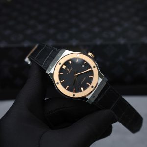 Hublot Classic Fusion Replica 11 Watch Benzel King Gold 42mm (2)