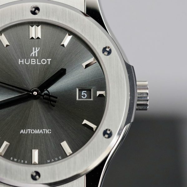 Hublot Classic Fusion Titanium Gray Dial Bes Replica Watch JJF Factory 2024 (1)