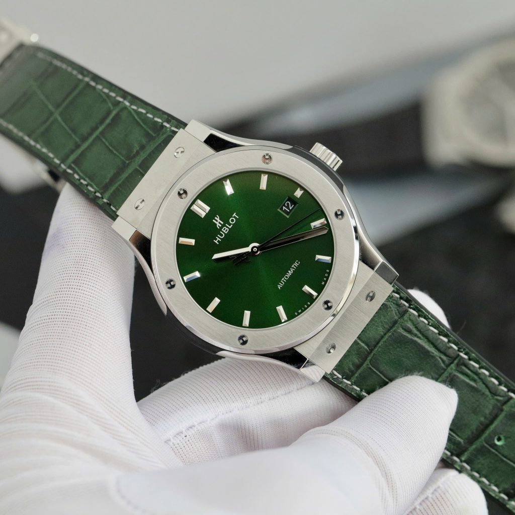 Hublot Classic Fusion Titanium Green Dial Best Replica Watch JJF Factory 2024 (8)