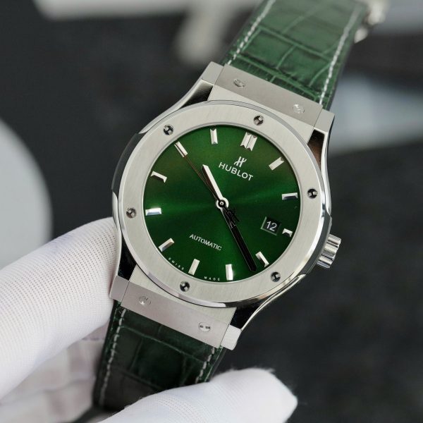 Hublot Classic Fusion Titanium Green Dial Best Replica Watch JJF Factory 2024 (8)