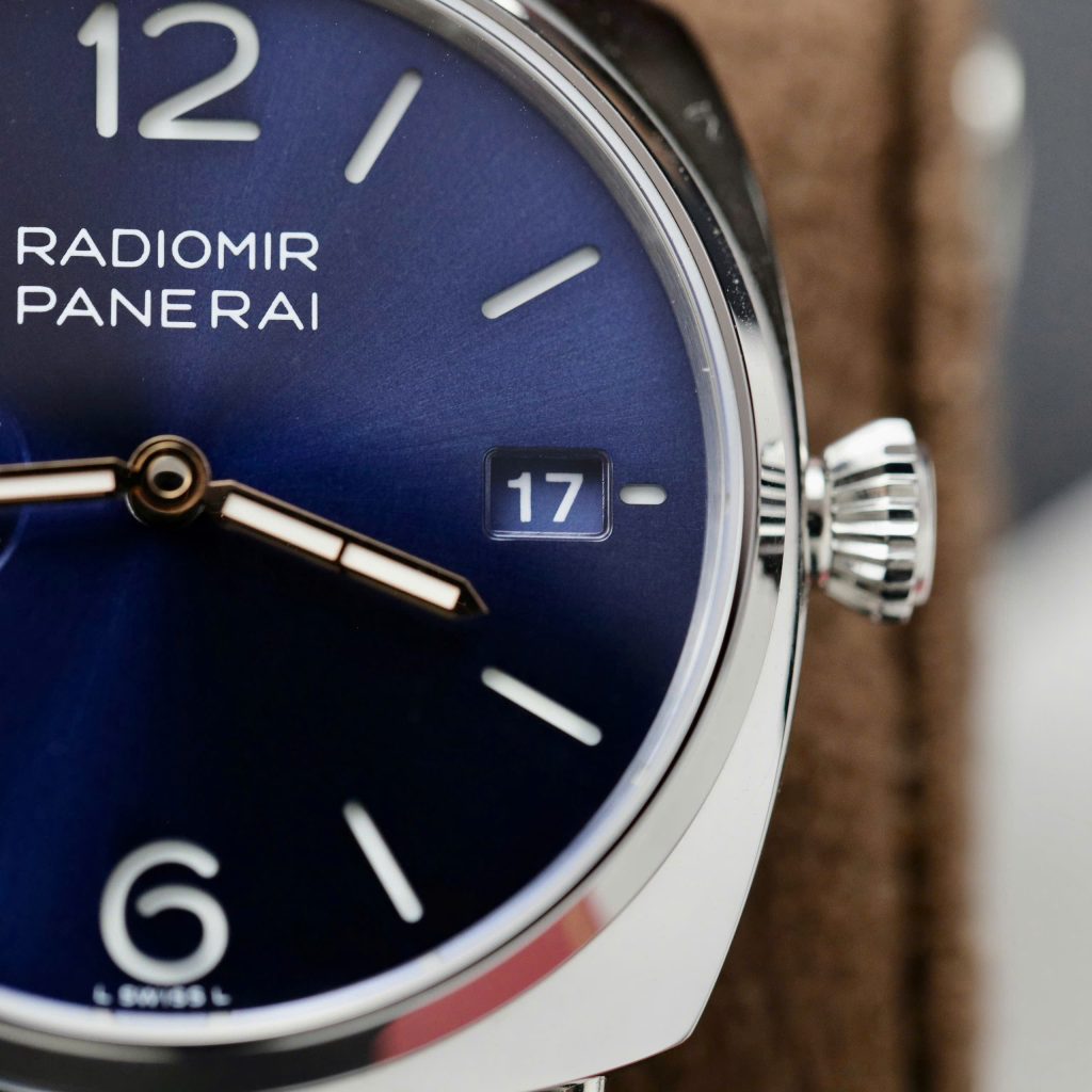 Panerai Radiomir Quaranta PAM01293 Replica 11 Watch Dial Blue 40mm (2)