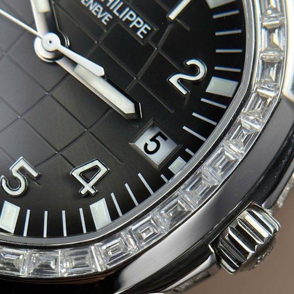 Patek Philippe Aquanaut 5167 Best Replica Watch Custom Moissanite Baguette 40mm (2)