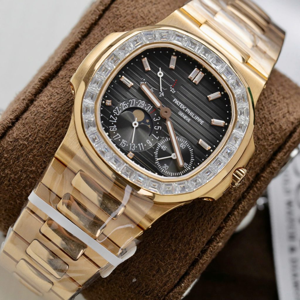 Patek Philippe Nautilus 5724R Replica Watch Gold Wrapped + Moissanite Diamonds PPF Factory 40mm (14)