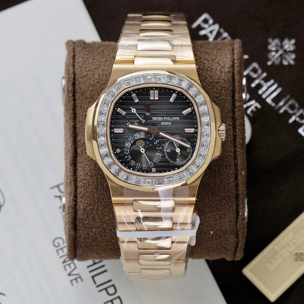 Patek Philippe Nautilus 5724R Replica Watch Gold Wrapped + Moissanite Diamonds PPF Factory 40mm (14)