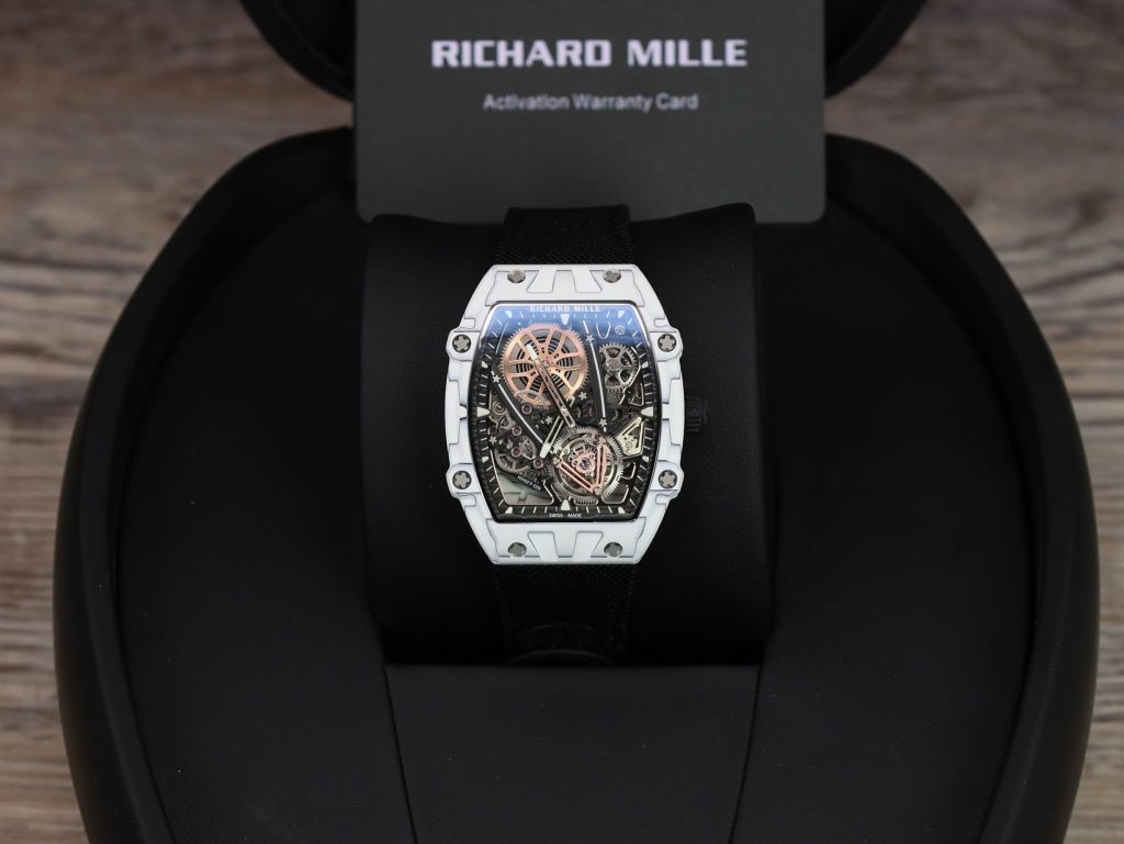 Richard Mille RM27-05 Rafael Nadal White Carbon Best Replica Watch 37.25×47 (2)