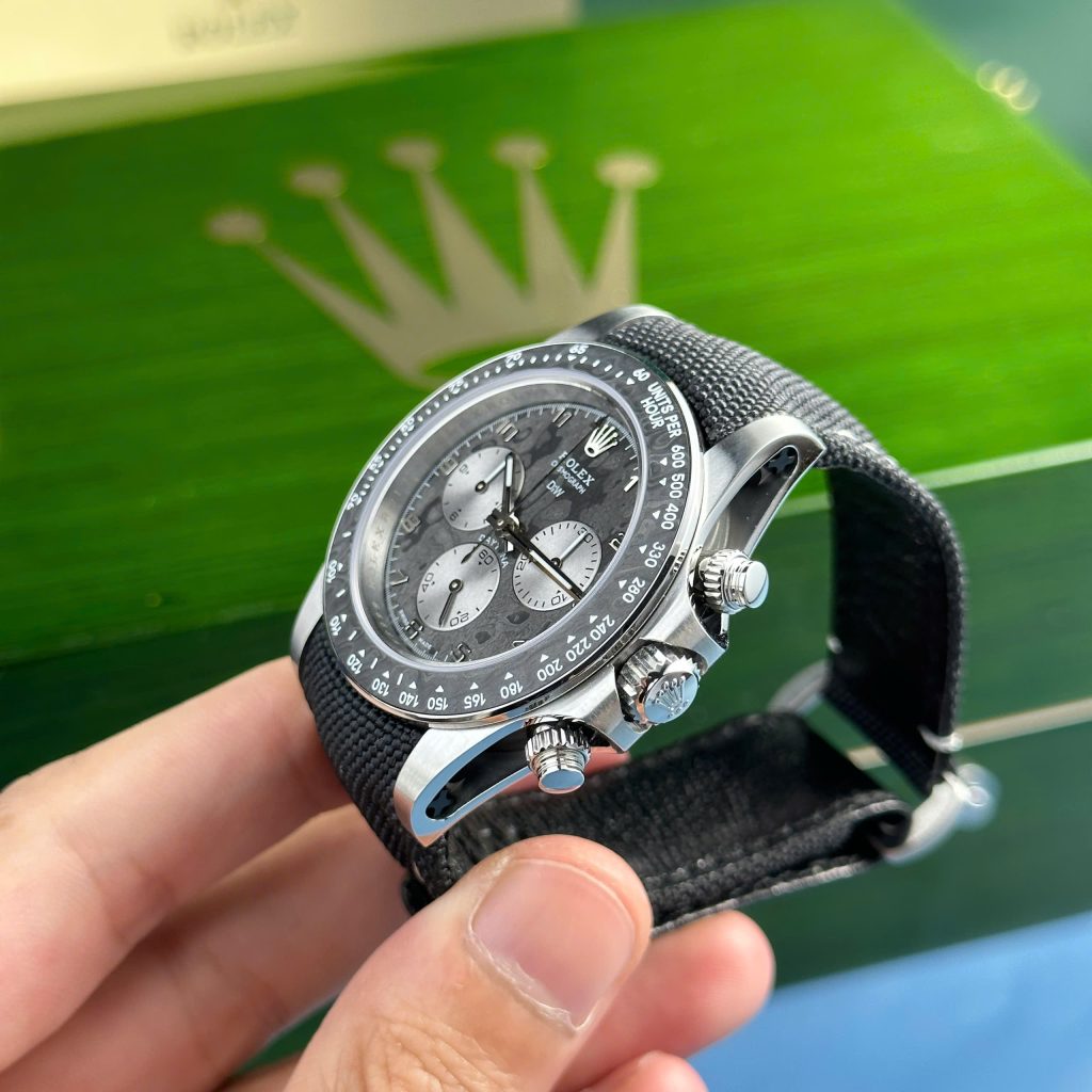 Rolex Cosmograph Daytona DiW Best Replica Watch Benzel Carbon 40mm (2)