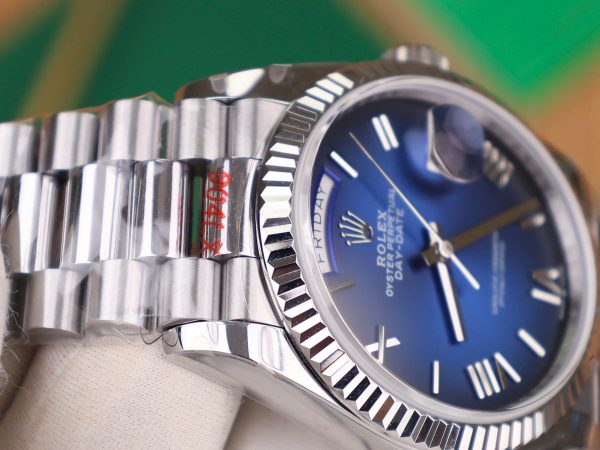 Rolex Day-Date 128236 Replica Watches Blue Dial Weight 158gram QF Factory 36mm (2)