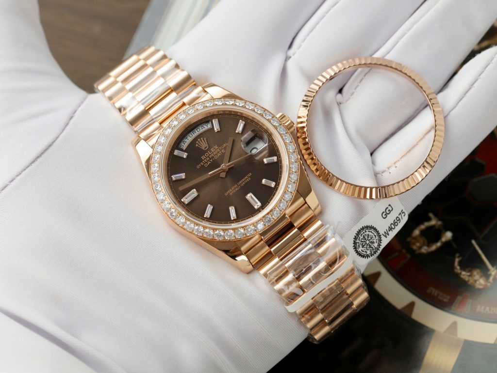 Rolex Day-Date Replica Watch Gold Wrapped Moissanite Diamonds Chocolate Dial GMF 40mm (10)