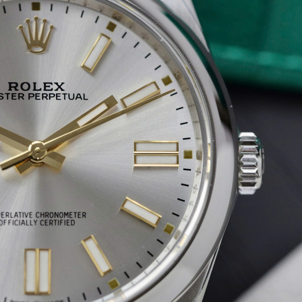 Rolex Oyster Perpetual 124300 Best Replica Watch Silver Dial VS Factory 41mm (10)