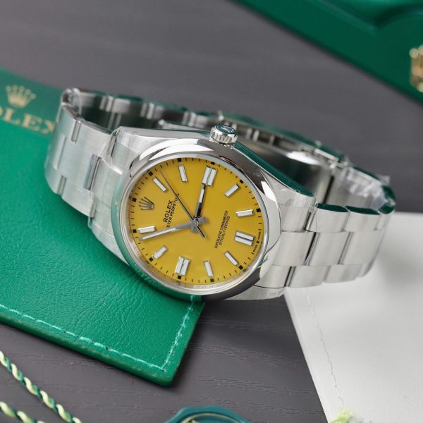 Rolex Oyster Perpetual 124300 Best Replica Watch Yellow Dial VS Factory 41mm (2)