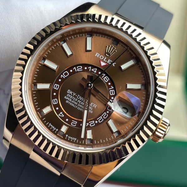 Rolex Sky-Dweller M336235 Replica Watch Gold Wrapped Chocolate Dial 42mm (2)