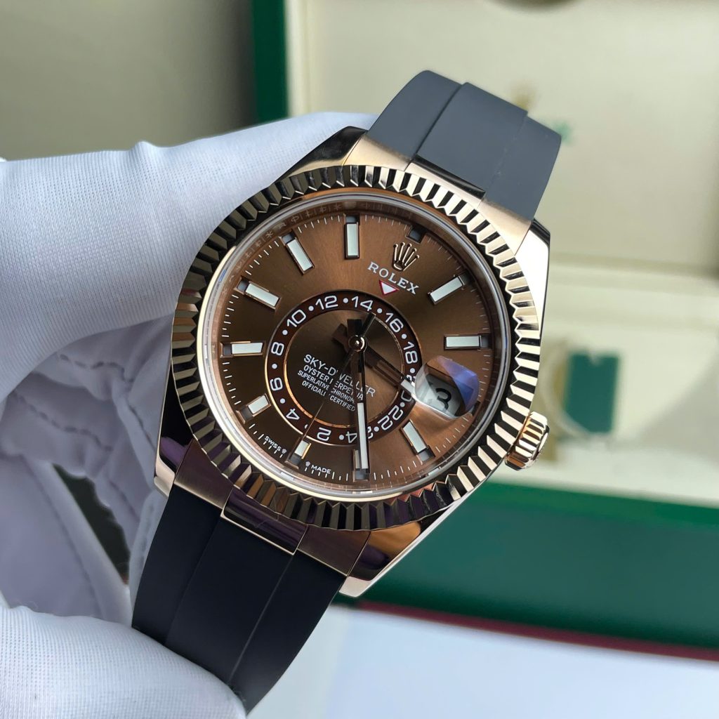 Rolex Sky-Dweller M336235 Replica Watch Gold Wrapped Chocolate Dial 42mm (2)