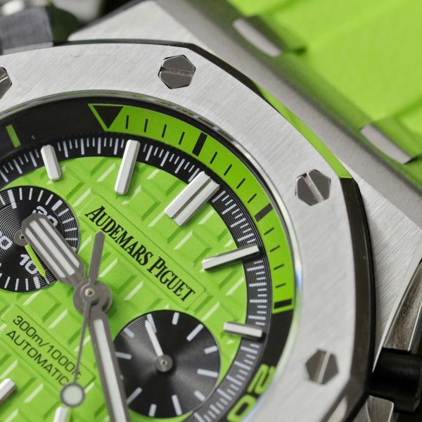 Audemars Piguet Royal Oak Offshore Diver Chronograph Replica 11 Watch Green 42mm (2)