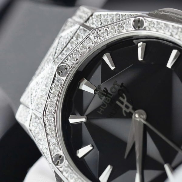 Hublot Orlinski Best Replica Watch Custom Moissanite Diamonds Hong Kong 40mm (2)