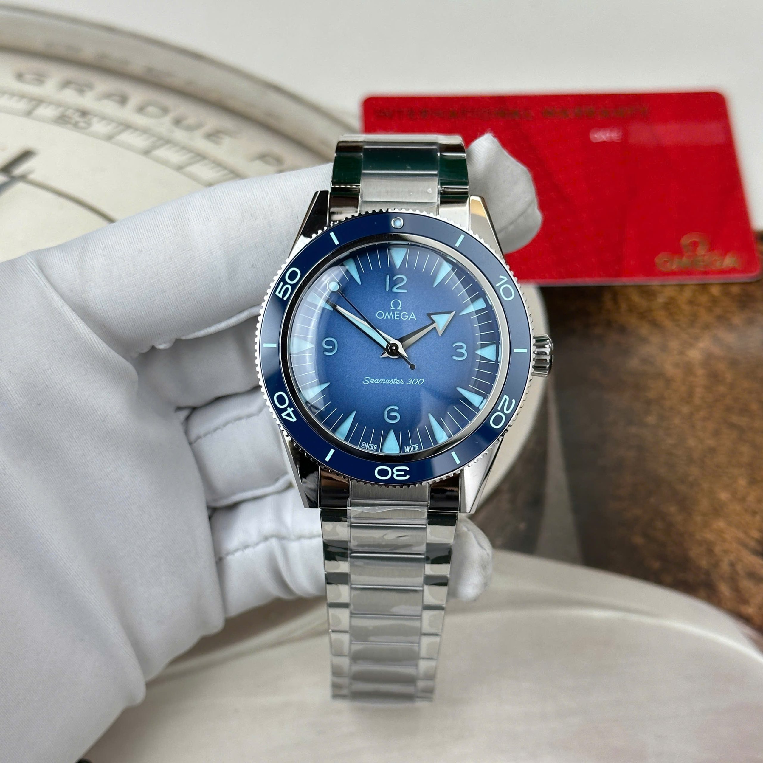 Omega Seamaster 300 Co-Axial Master Chronometer Summer Blue Replica Watch VS Factory 41mm (2)