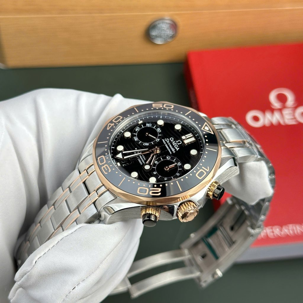 Omega Seamaster Diver 300M Chronograph Replica Watches Demi Rose Gold N1 Factory 44mm (2)