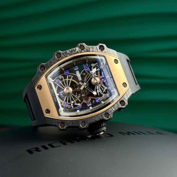 Richard Mille RM21-01 Tourbillon Aerodyne Replica Watch Rubber Strap 43x51mm (2)